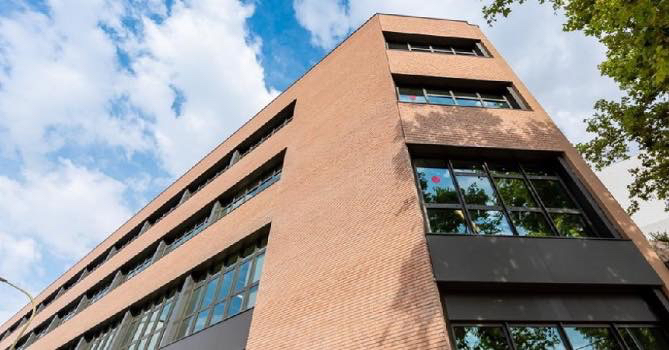Swiss Life achète un immeuble de bureaux de 8500 m2 au 22@ Barcelone