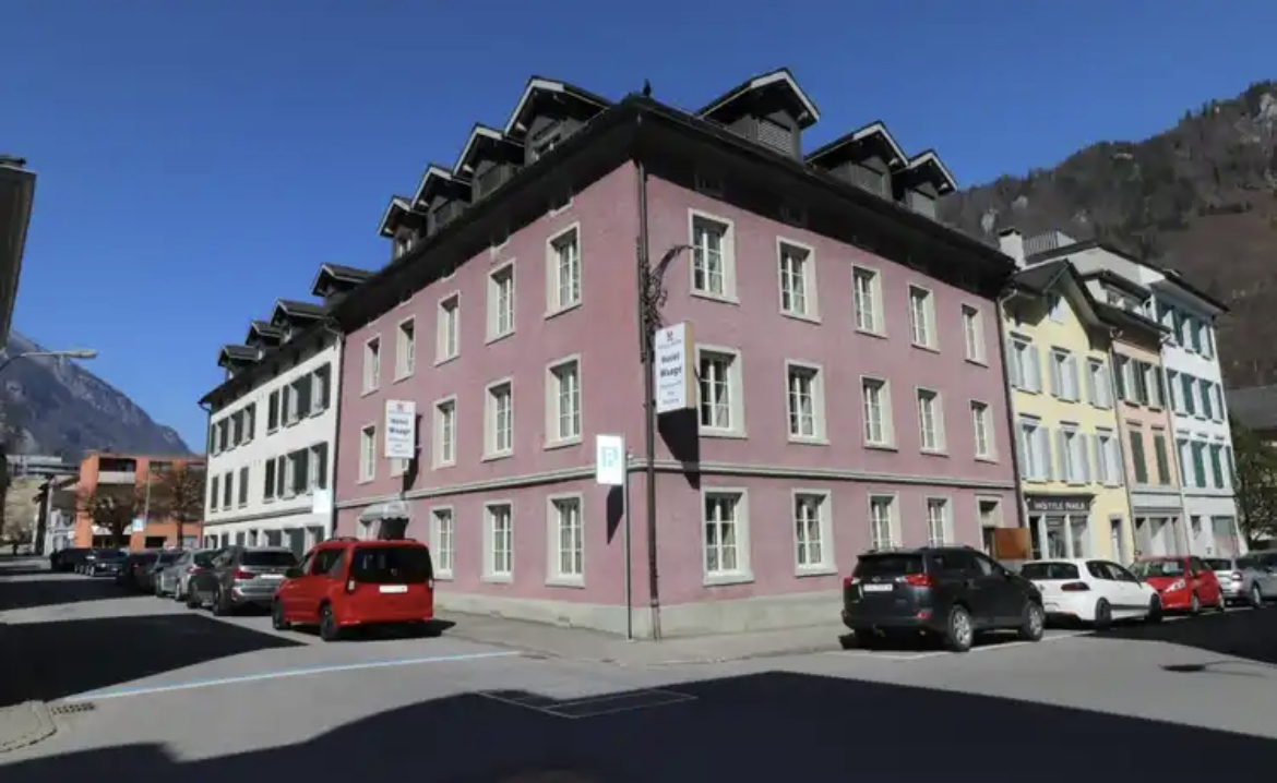 Immeuble Mixte à vendre - 8750 Glarus CHF 3’830’000.-